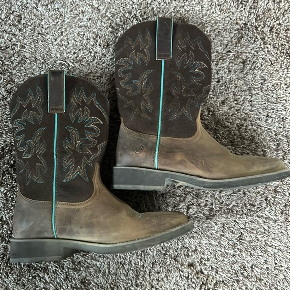 Shoes - Boots size 8.5 womens